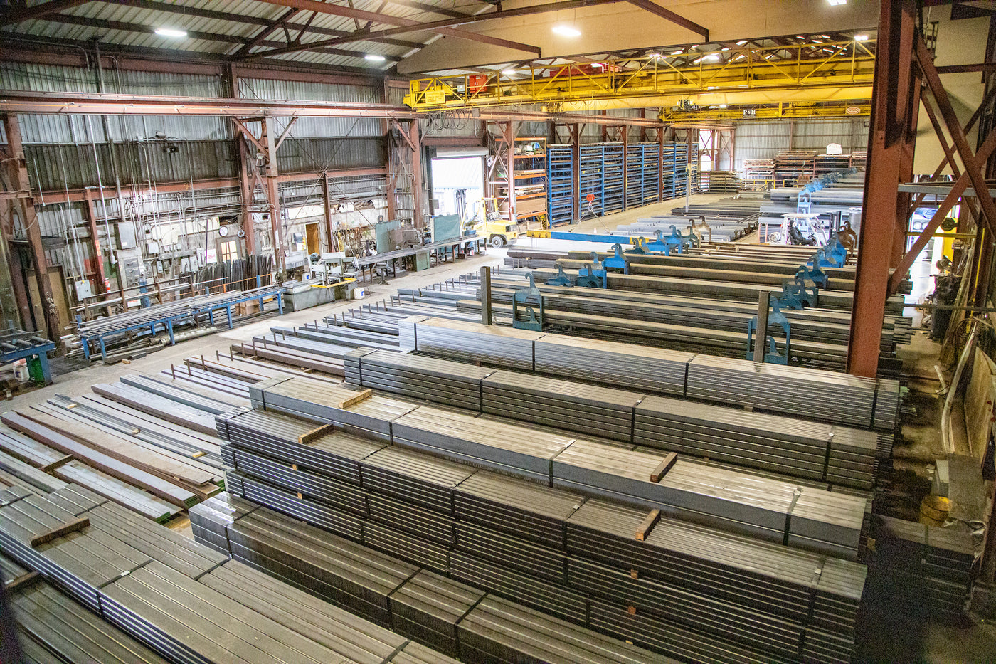 Steel and Metals Warehouse with Steel, Aluminum, Stainless, Galvanized in all shapes and sizes, including: ar stock, plate, beam, pipe, tube, sheet, square, round, channel, beam, tube and more!